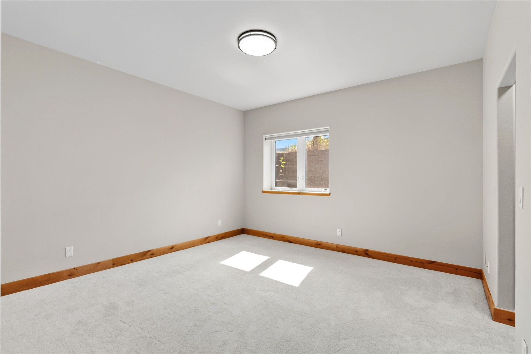 845 Elk Run ROAD