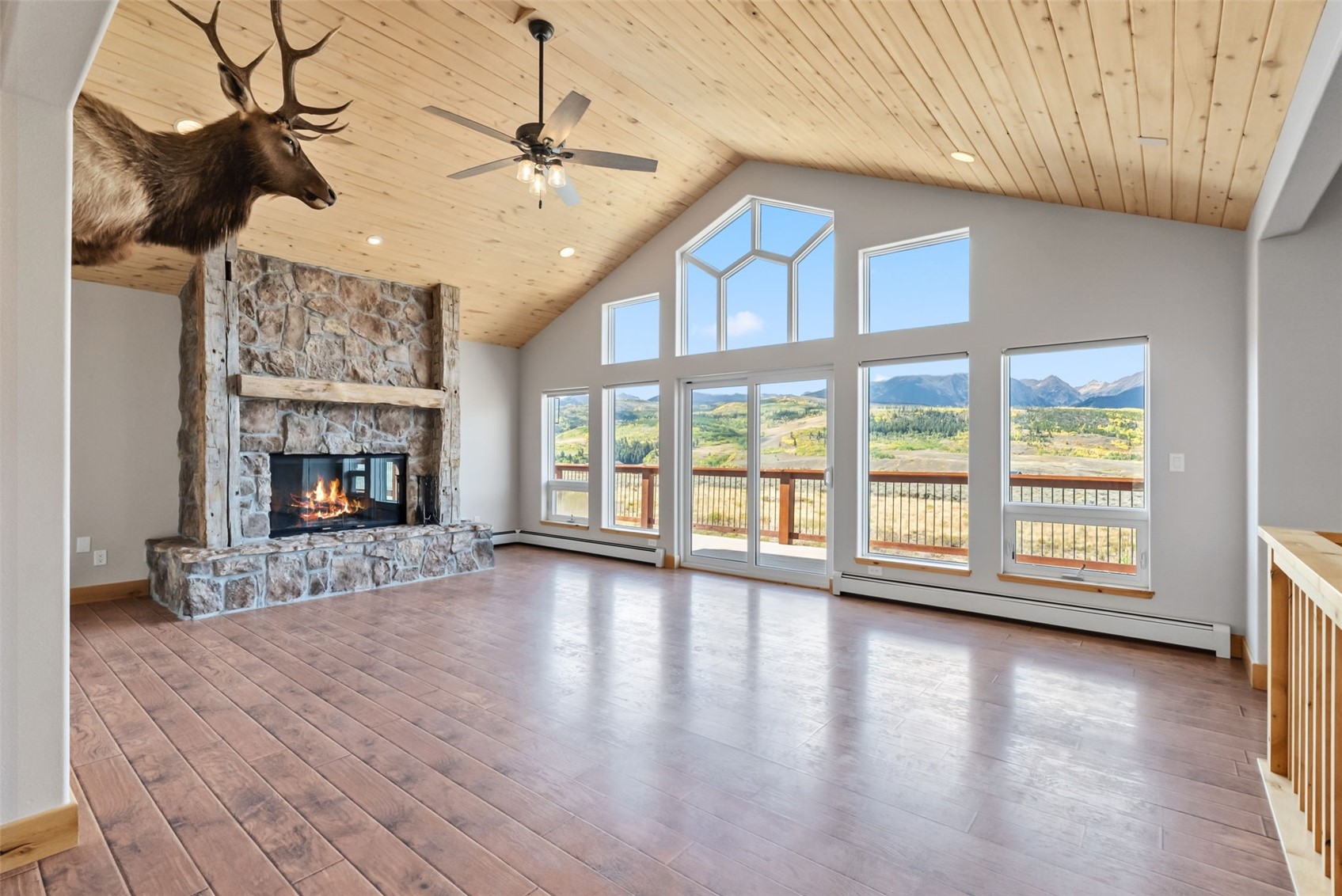 845 Elk Run ROAD