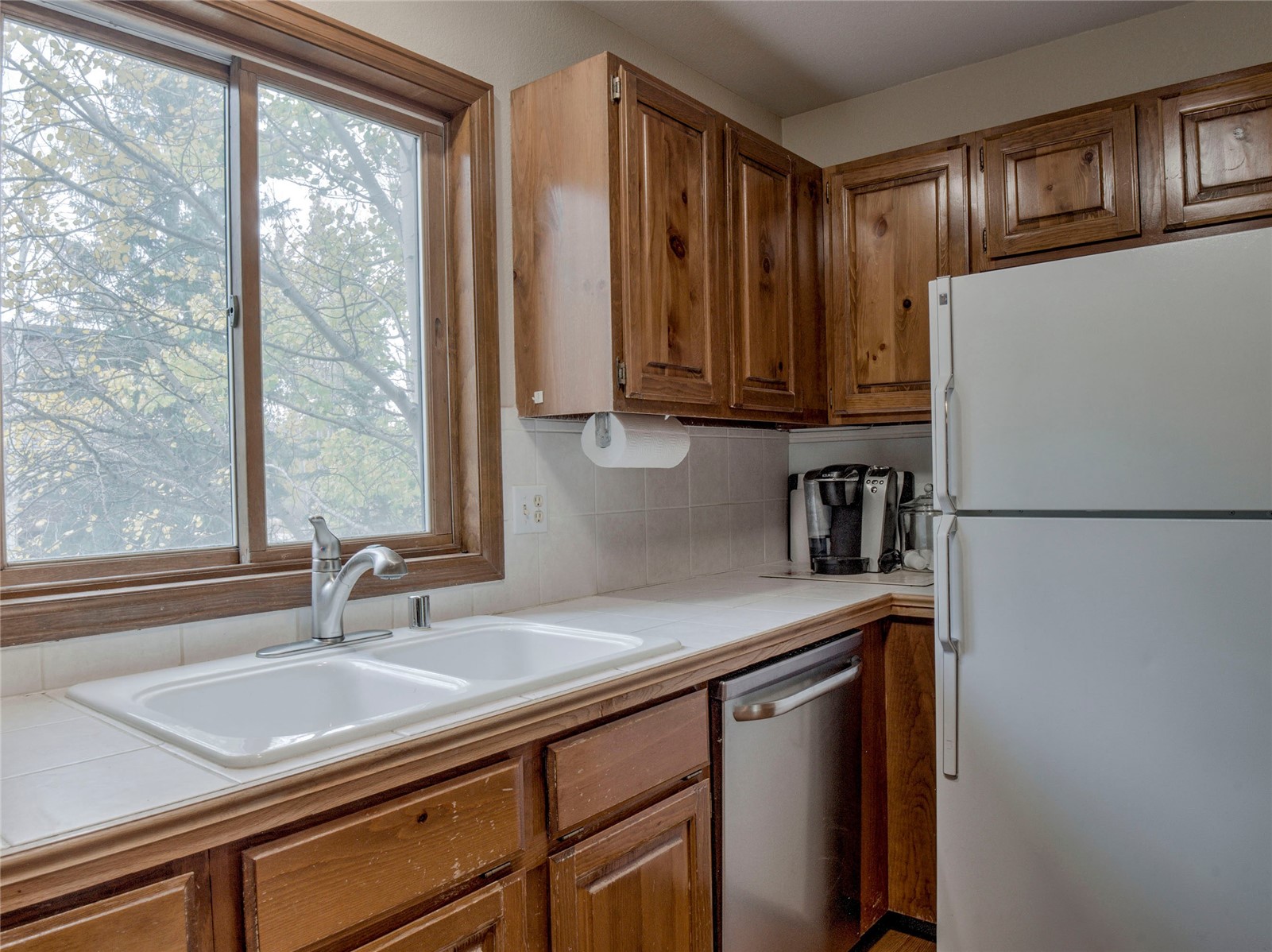 232 Creekside DRIVE B