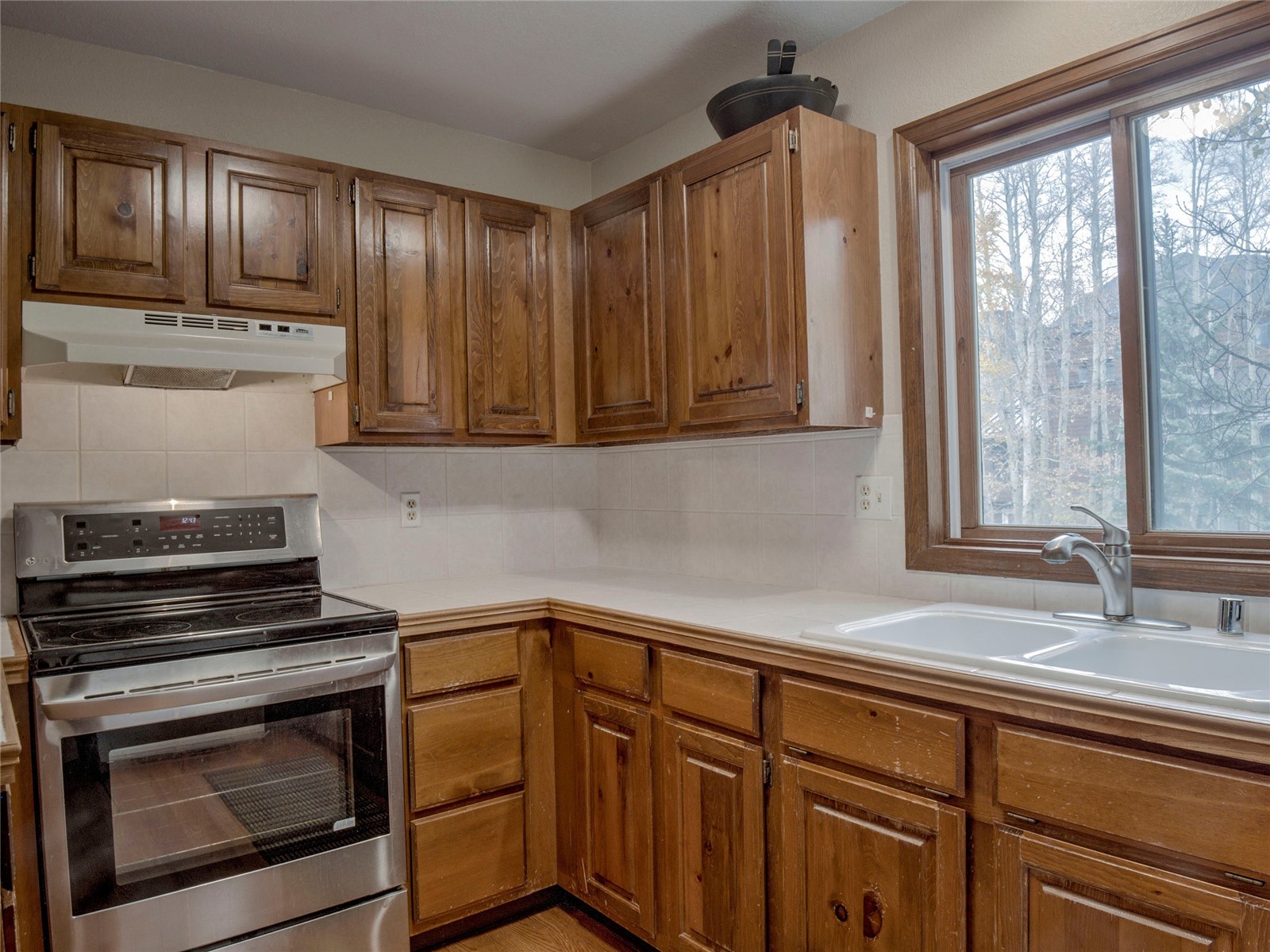 232 Creekside DRIVE B