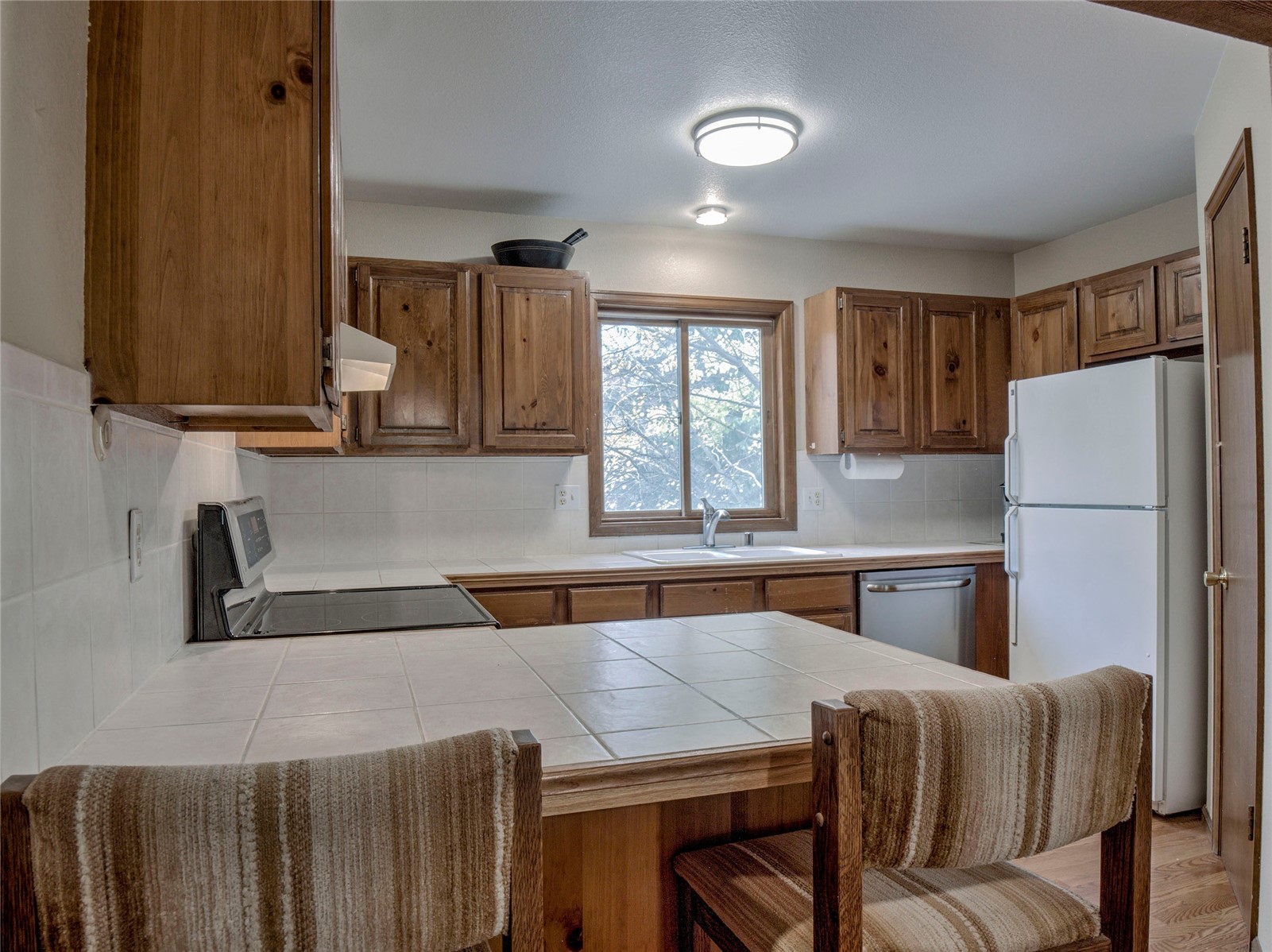 232 Creekside DRIVE B