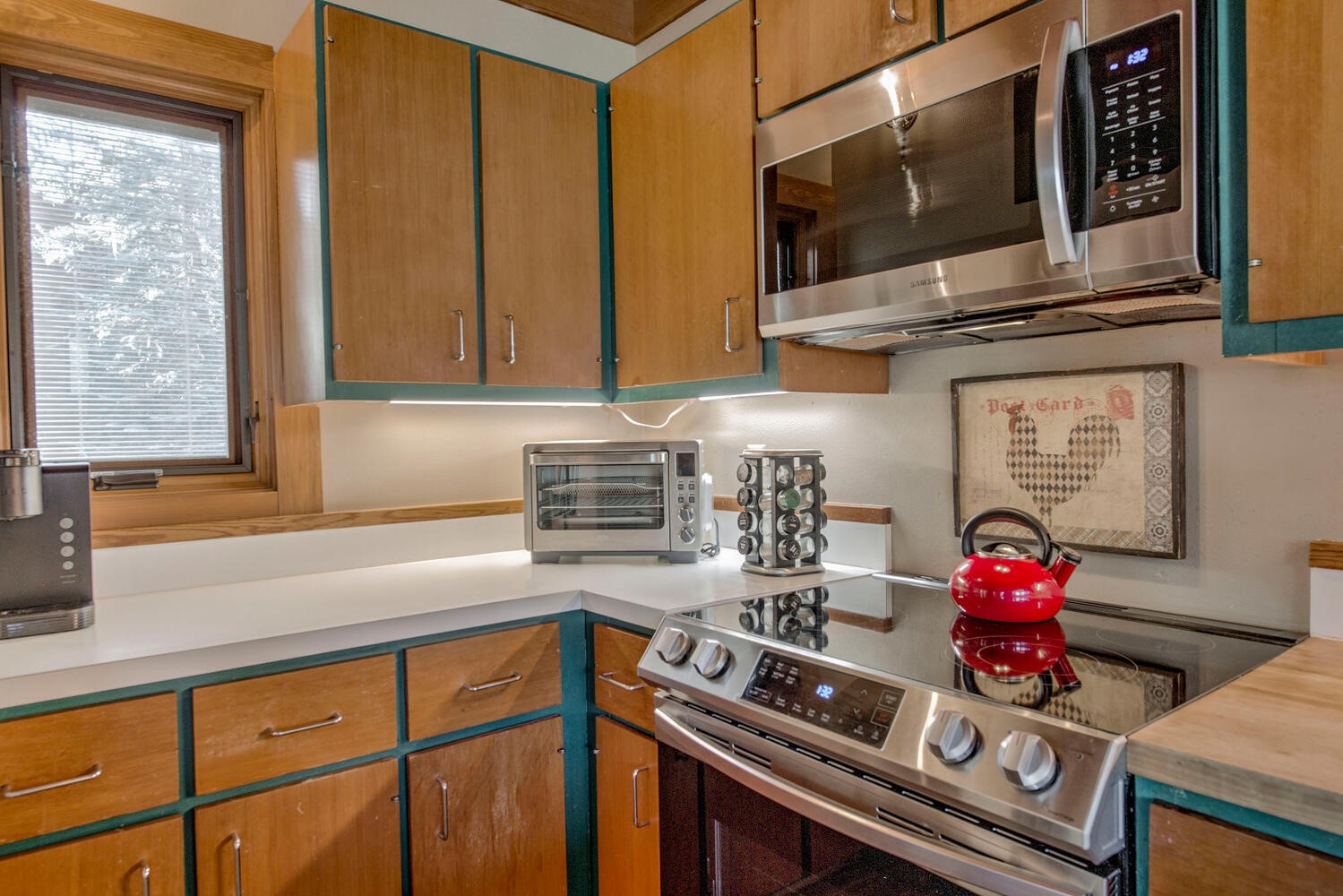 320 Tennis Club ROAD 1307