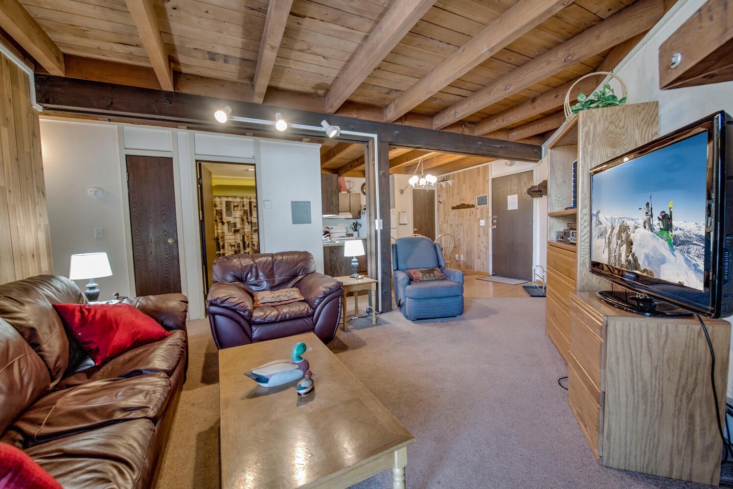 2300 Lodgepole CIRCLE 101