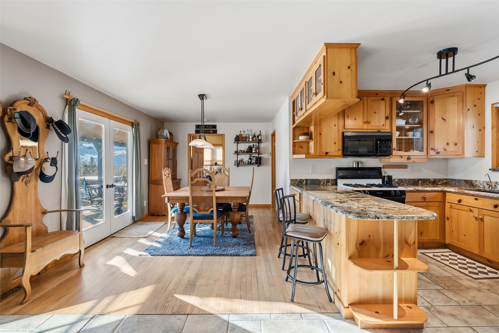277 G ROAD