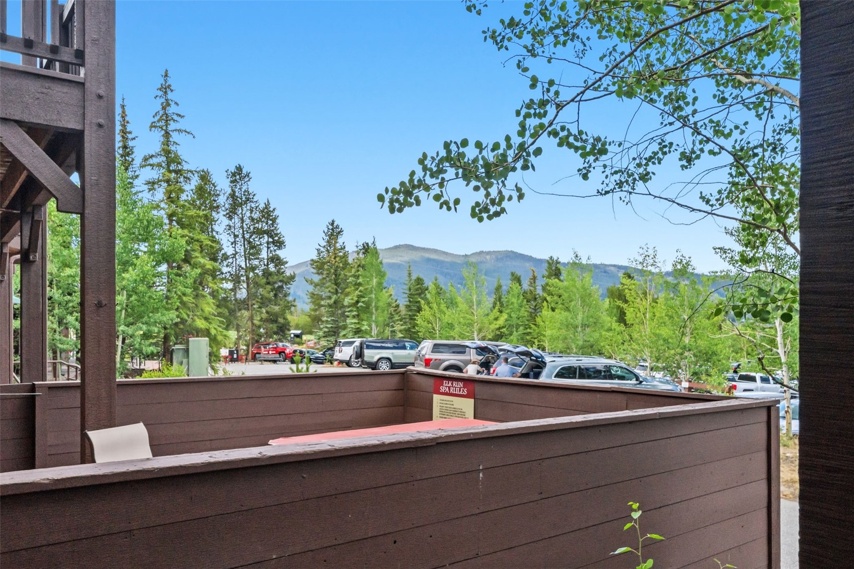 105 River Course DRIVE 9571