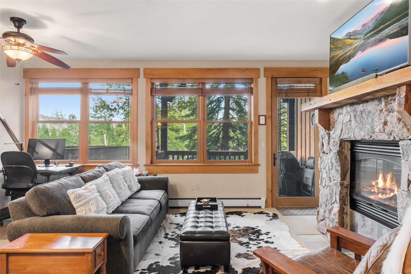 105 River Course DRIVE 9571