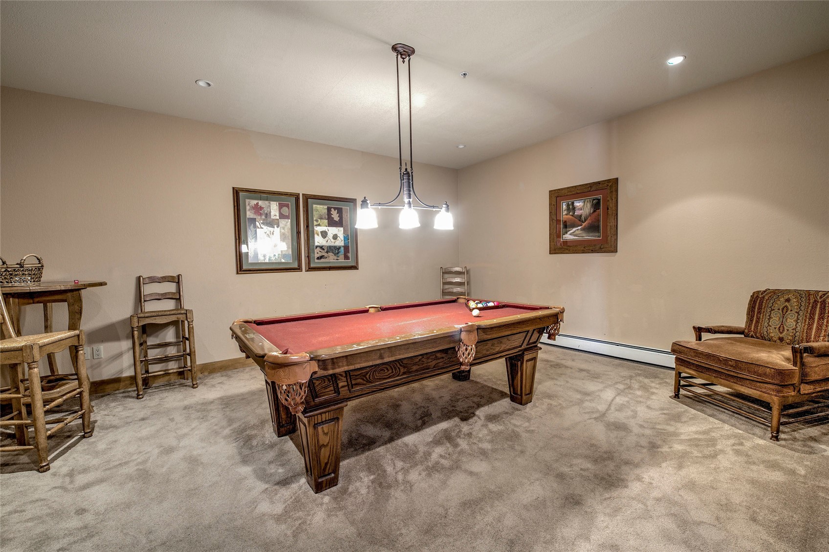 105 River Course DRIVE 9571