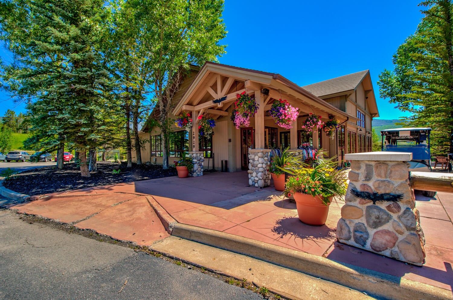 293 Kestrel LANE 293