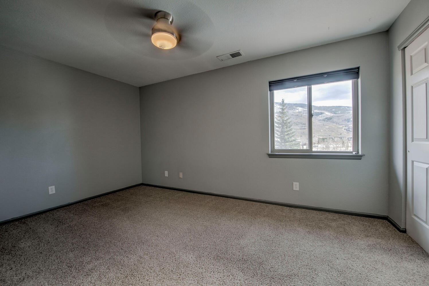 293 Kestrel LANE 293