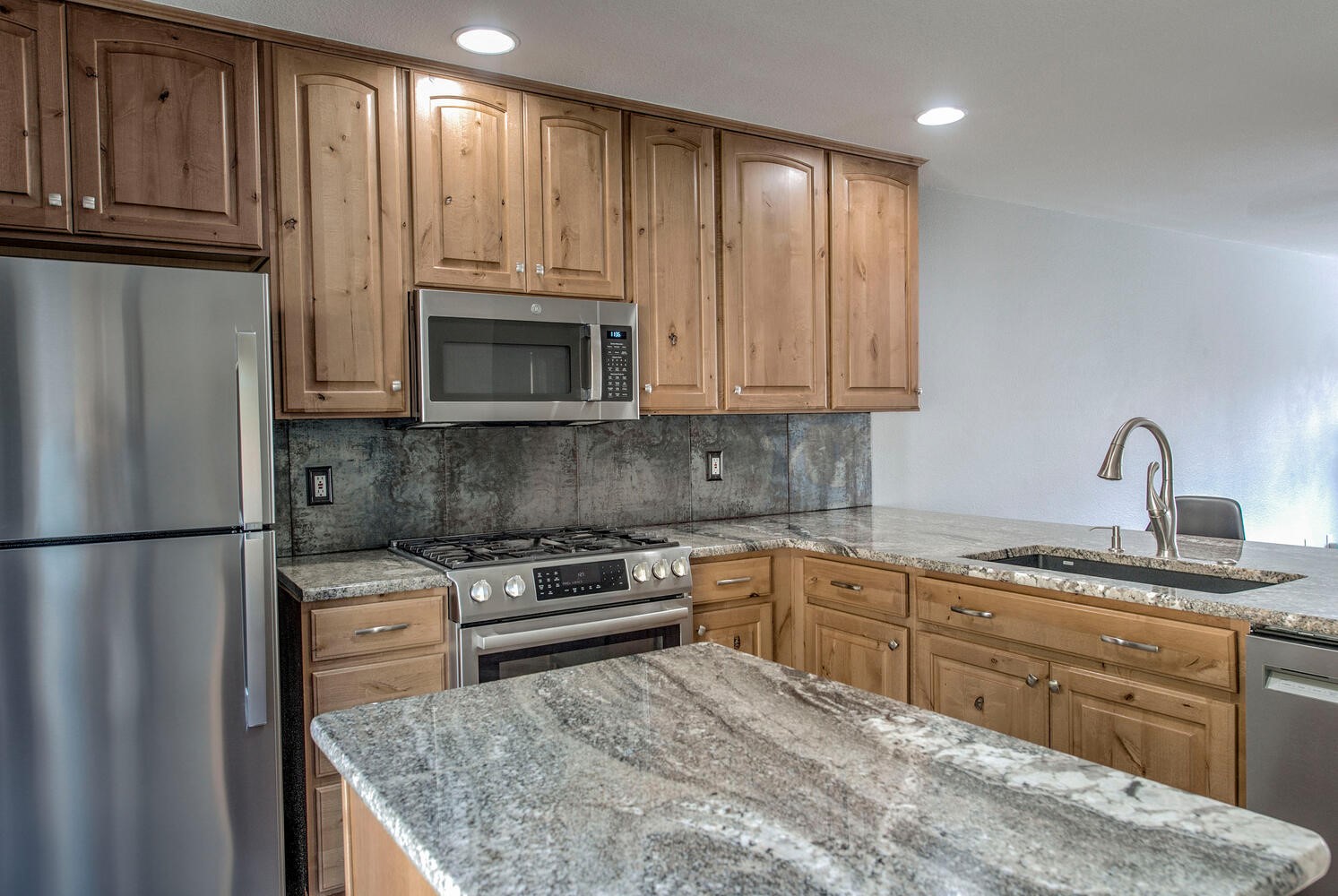 293 Kestrel LANE 293
