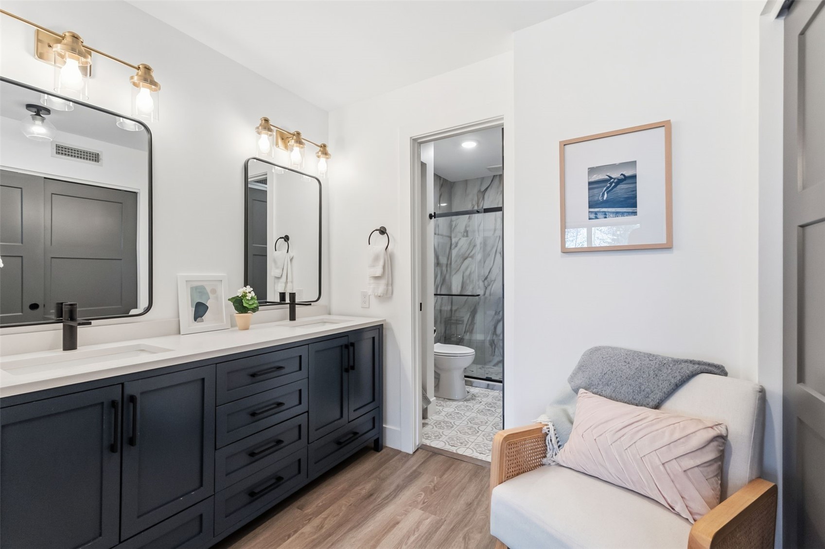1620 Lakeview TERRACE 104B