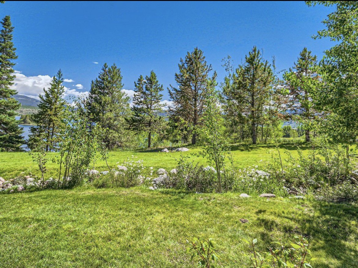 1620 Lakeview TERRACE 104B