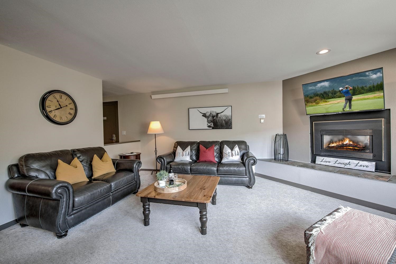 1653 Oro Grande DRIVE E41