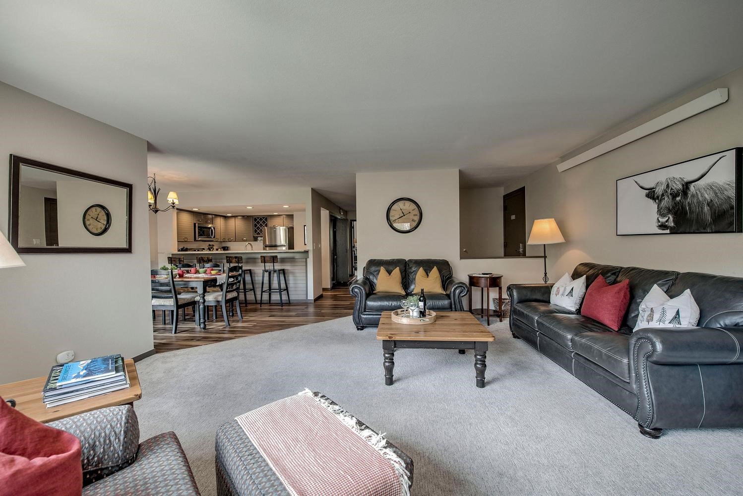 1653 Oro Grande DRIVE E41