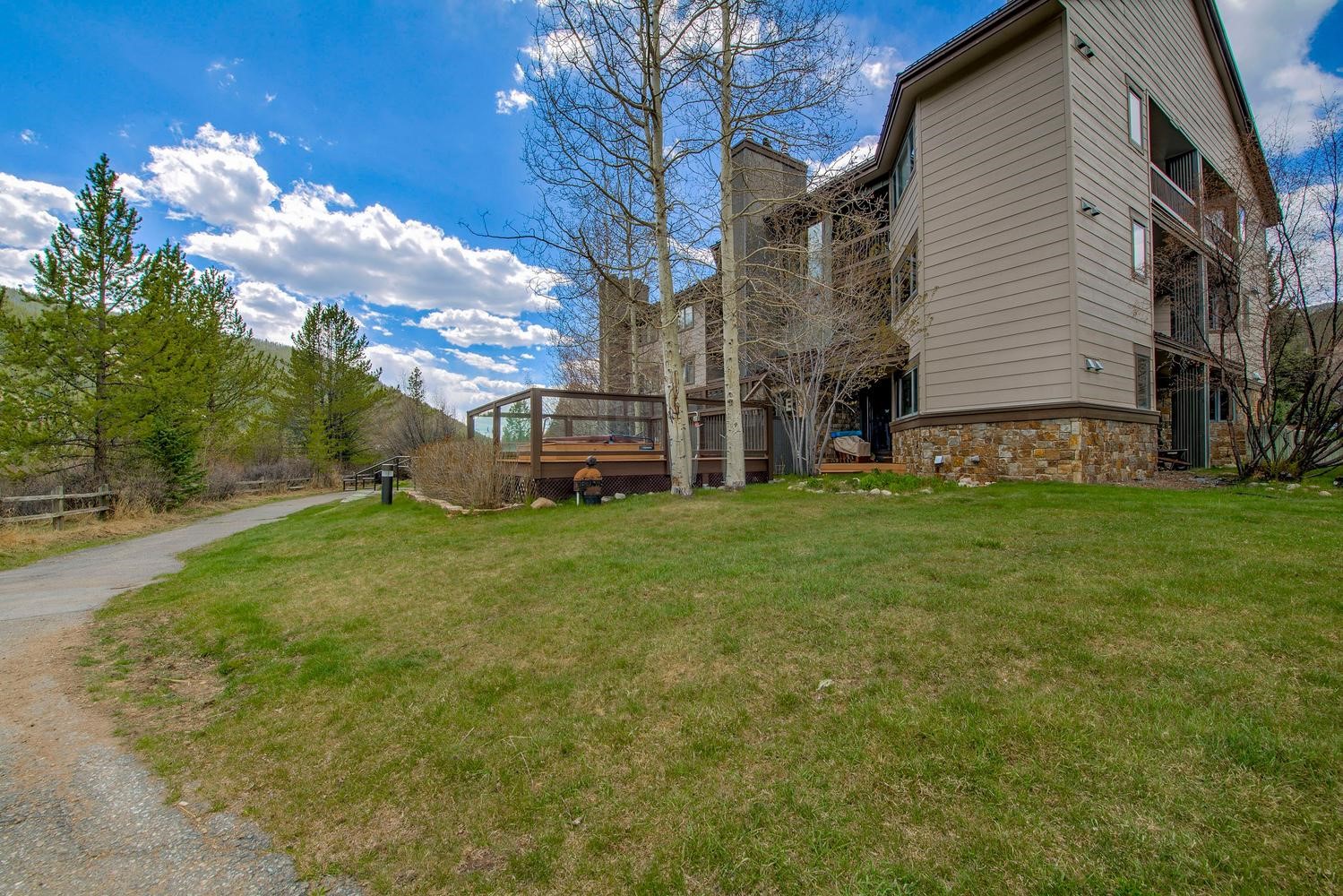 1653 Oro Grande DRIVE E41