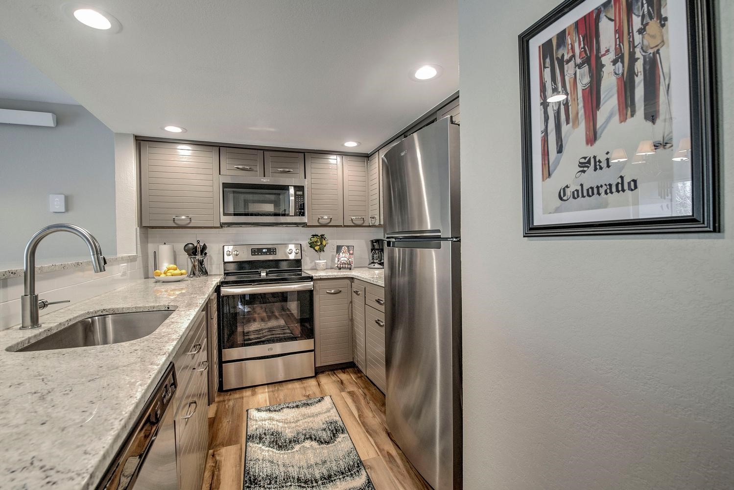 1653 Oro Grande DRIVE E41