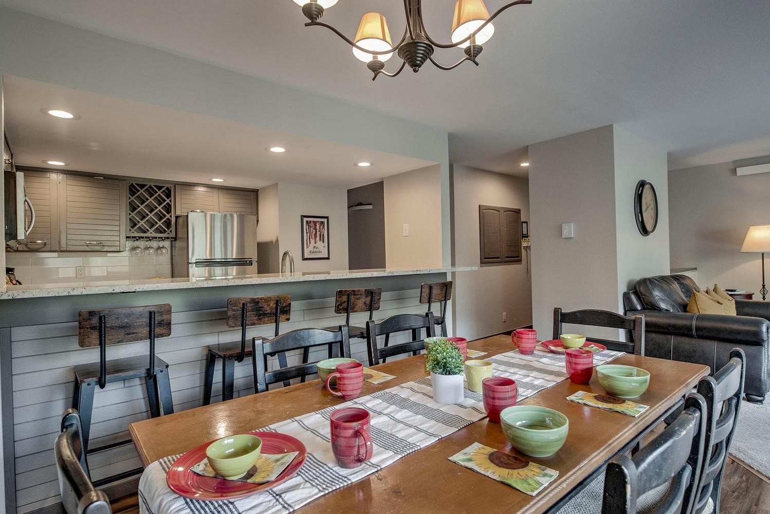 1653 Oro Grande DRIVE E41