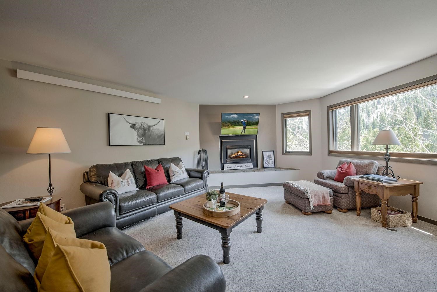 1653 Oro Grande DRIVE E41