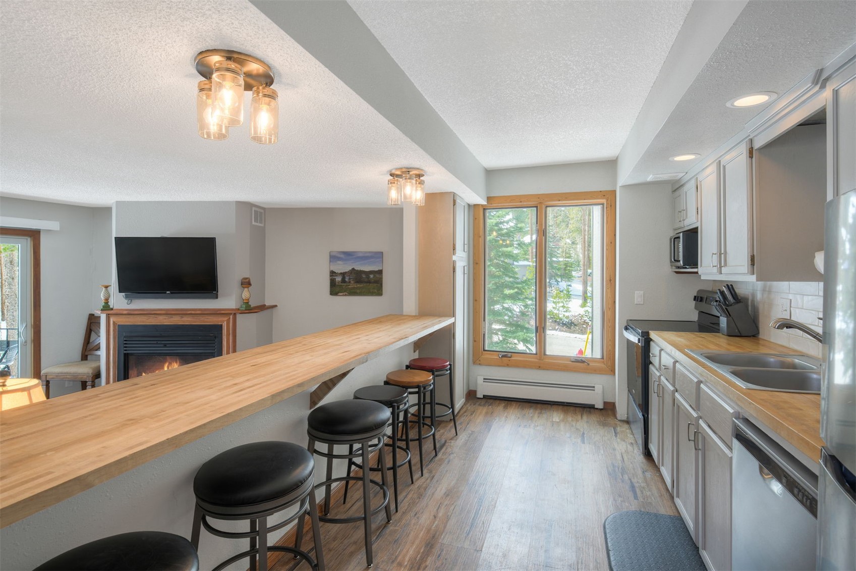 1173 Ski Hill ROAD 127