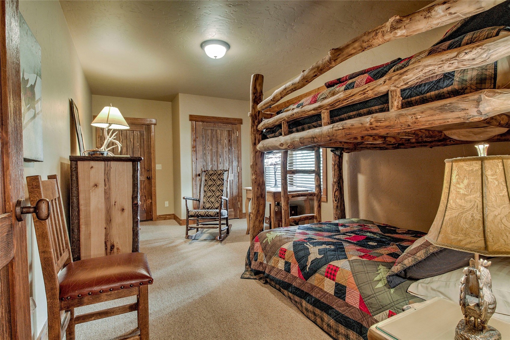 328 Quandary View DRIVE