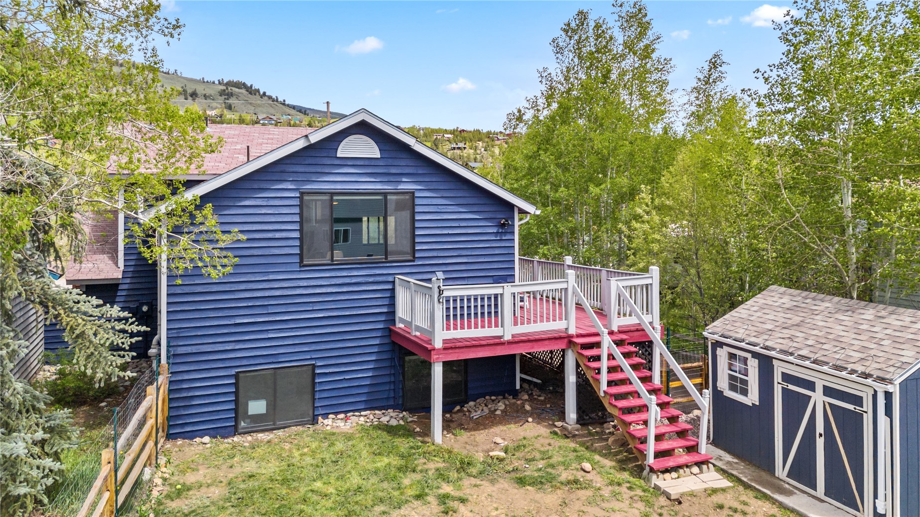 1121 Rainbow DRIVE