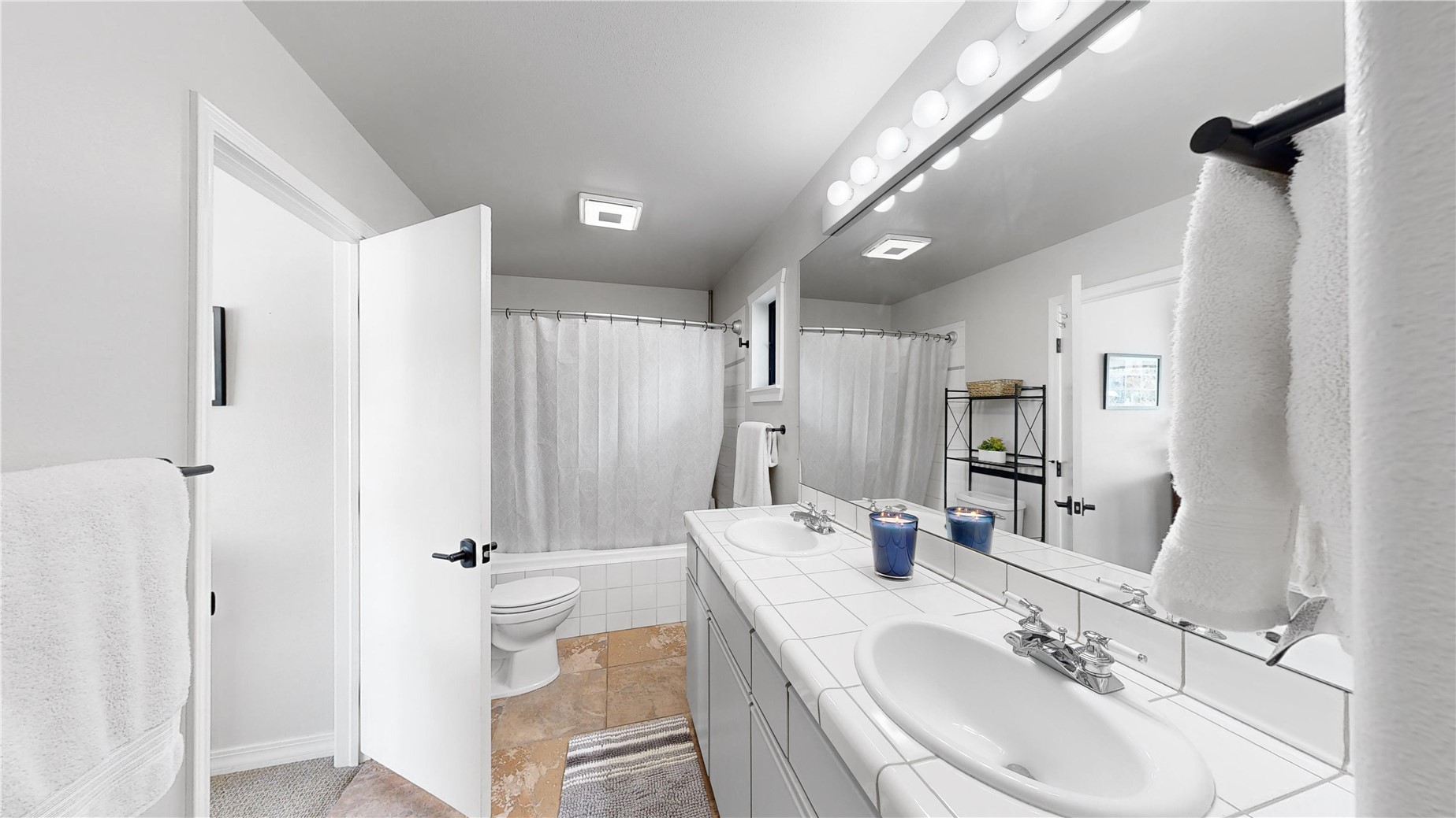 1121 Rainbow DRIVE