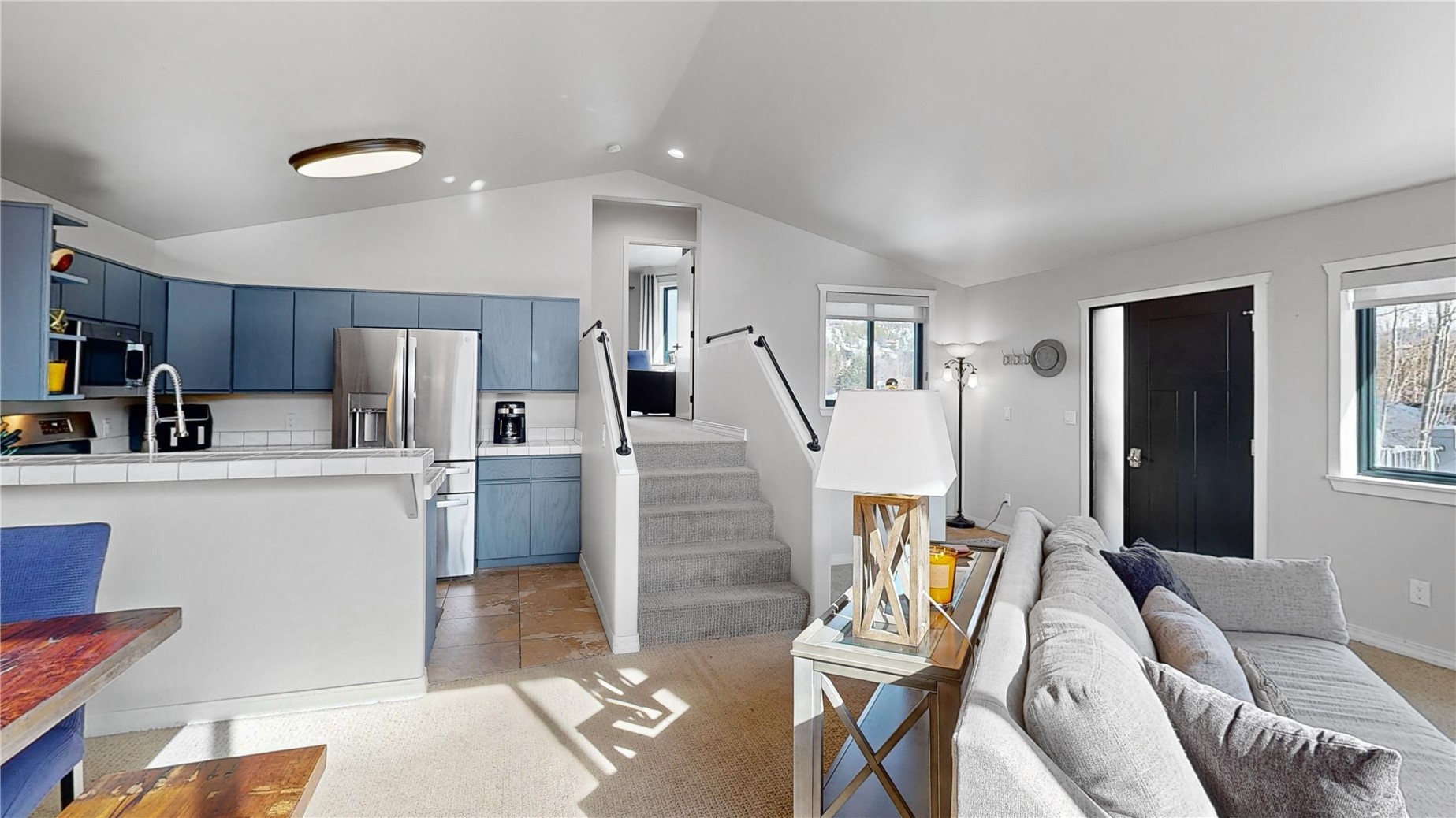 1121 Rainbow DRIVE
