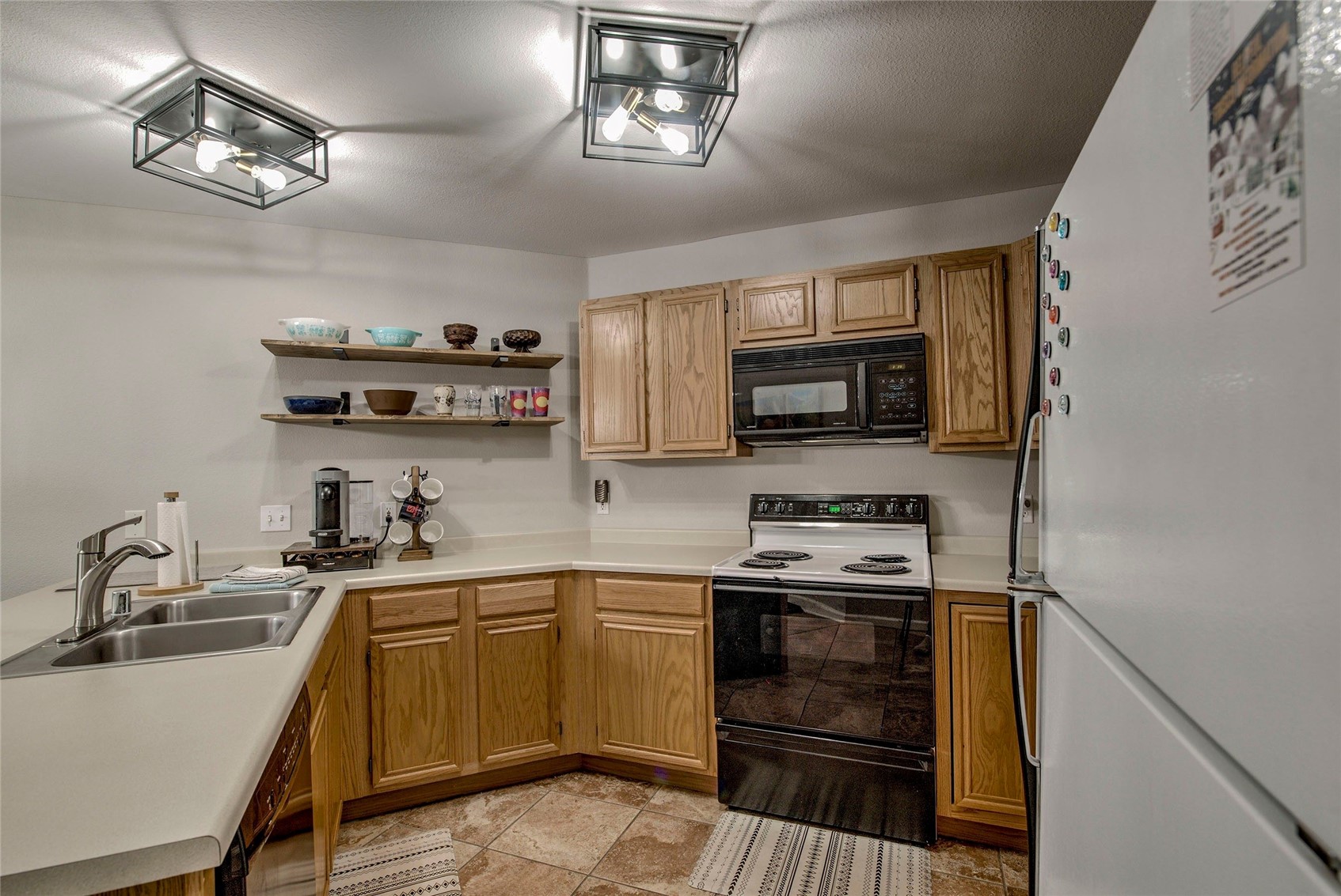1509 Point DRIVE 103