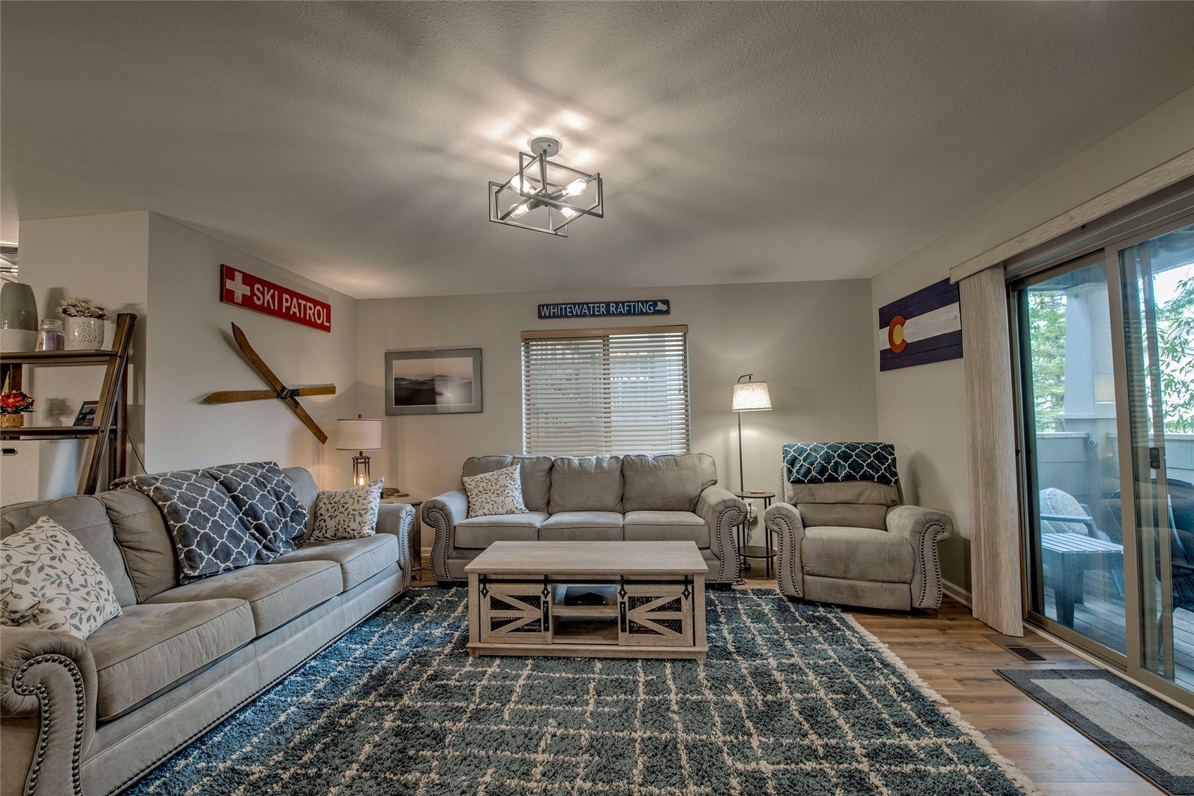 1509 Point DRIVE 103
