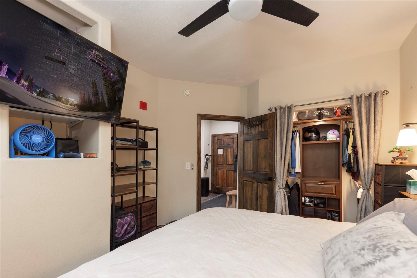 22714 Us Highway 6 5958