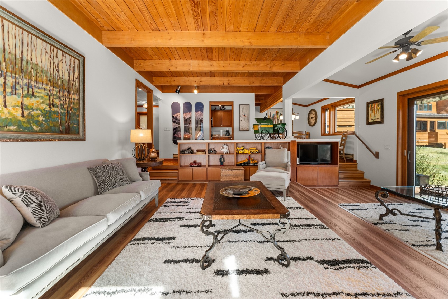 500 Tennis Club ROAD 1327
