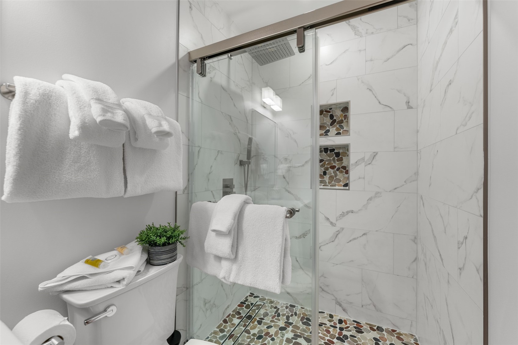 500 Tennis Club ROAD 1327