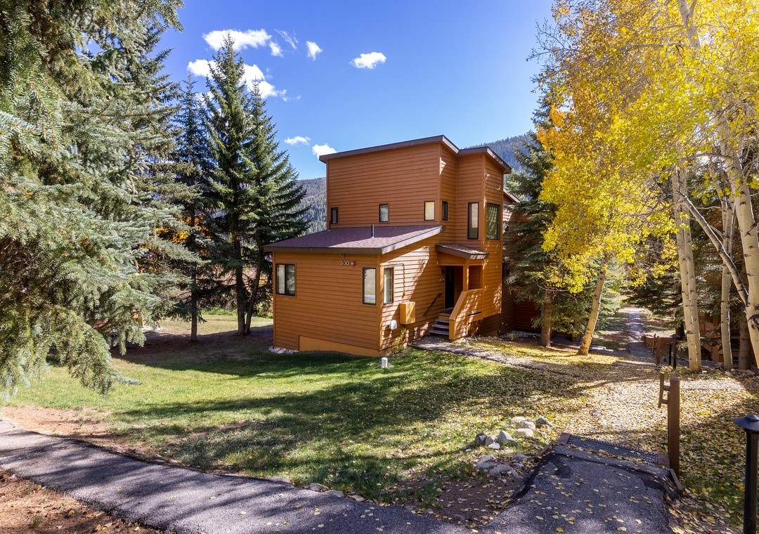 500 Tennis Club ROAD 1327