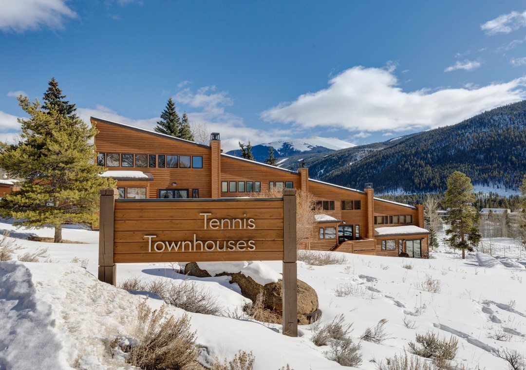 500 Tennis Club ROAD 1327