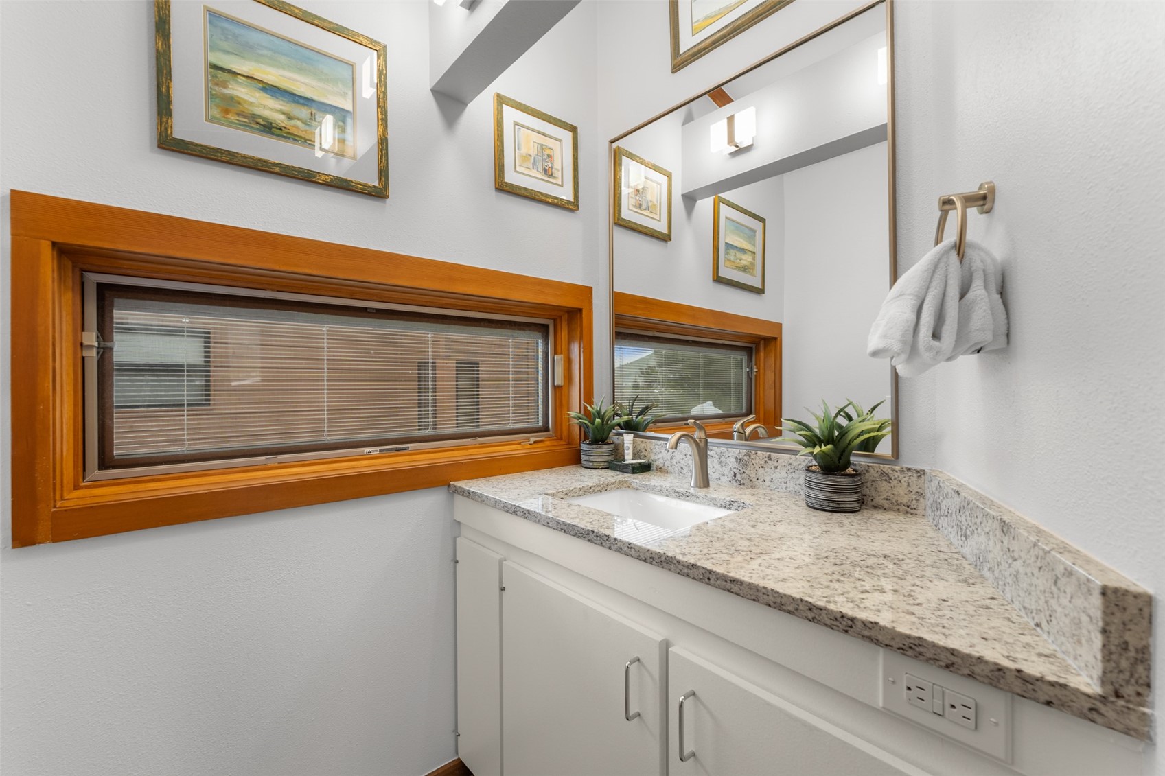 500 Tennis Club ROAD 1327