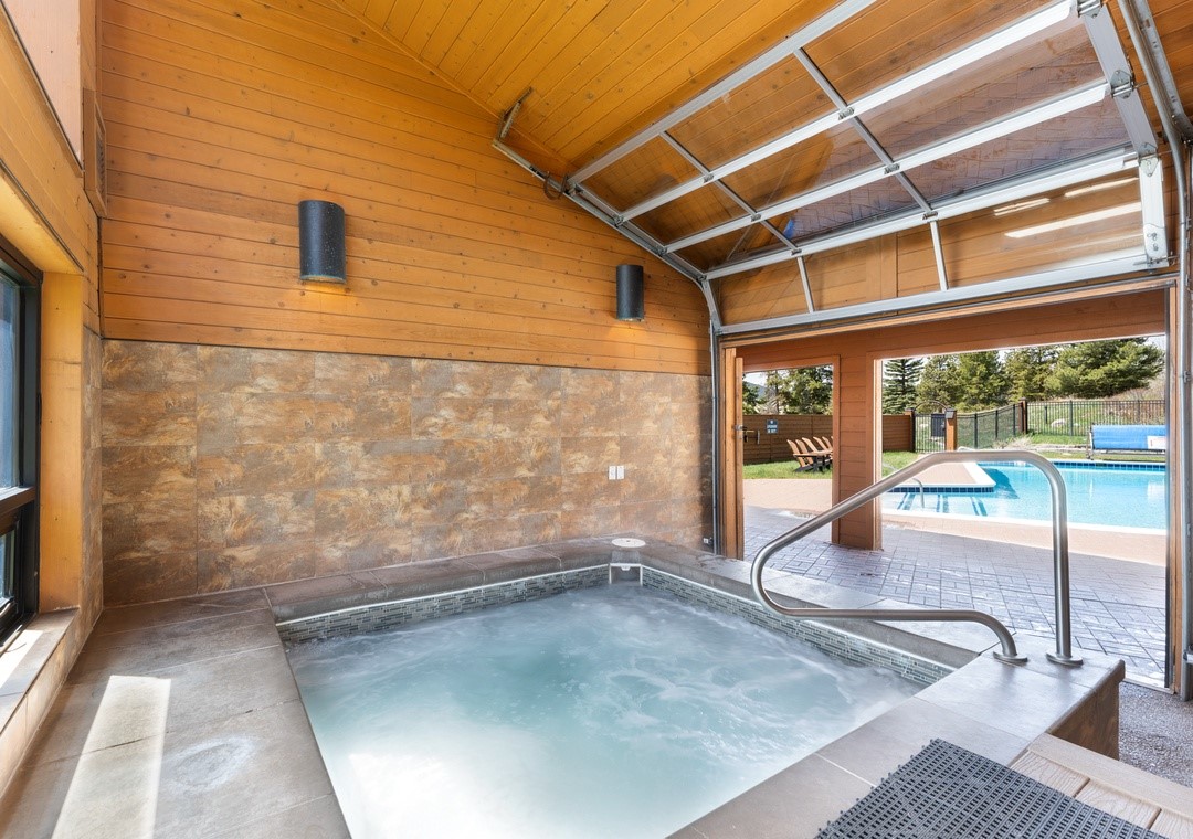 500 Tennis Club ROAD 1327