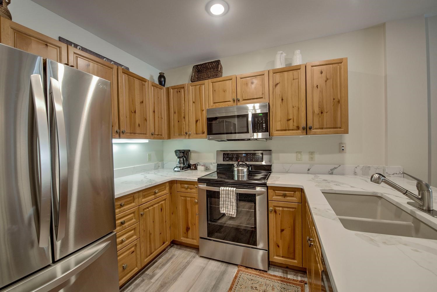 135 Dercum DRIVE 8638