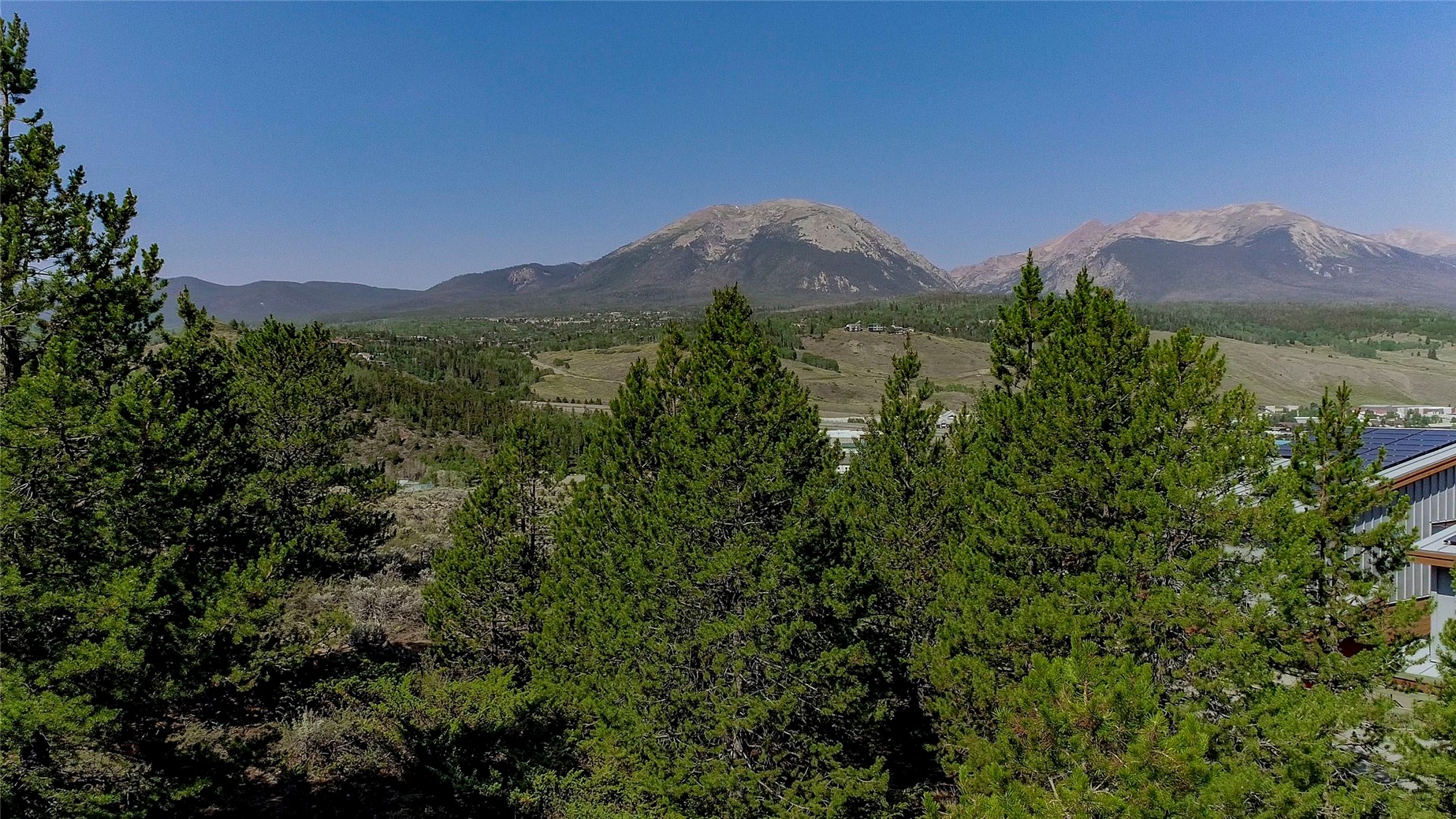 889 E Anemone TRAIL