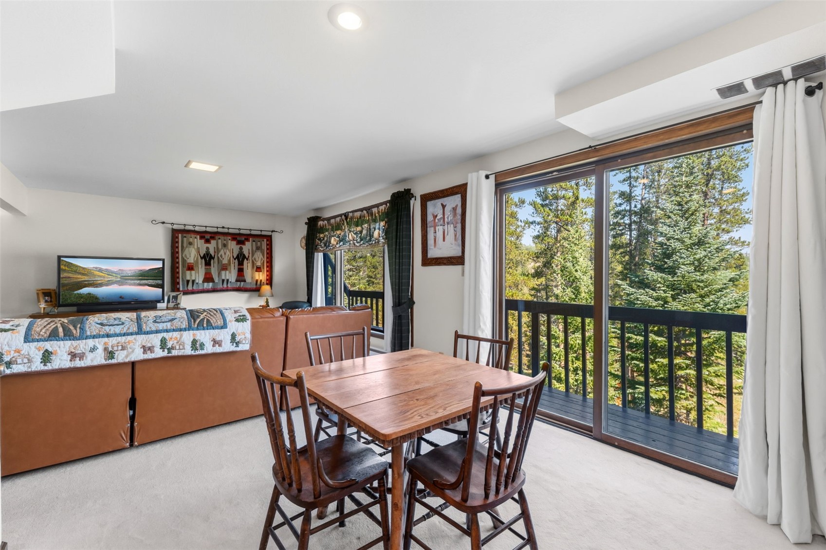 165 Shadows DRIVE