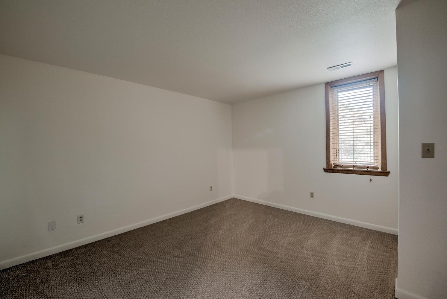 254 Hillside DRIVE