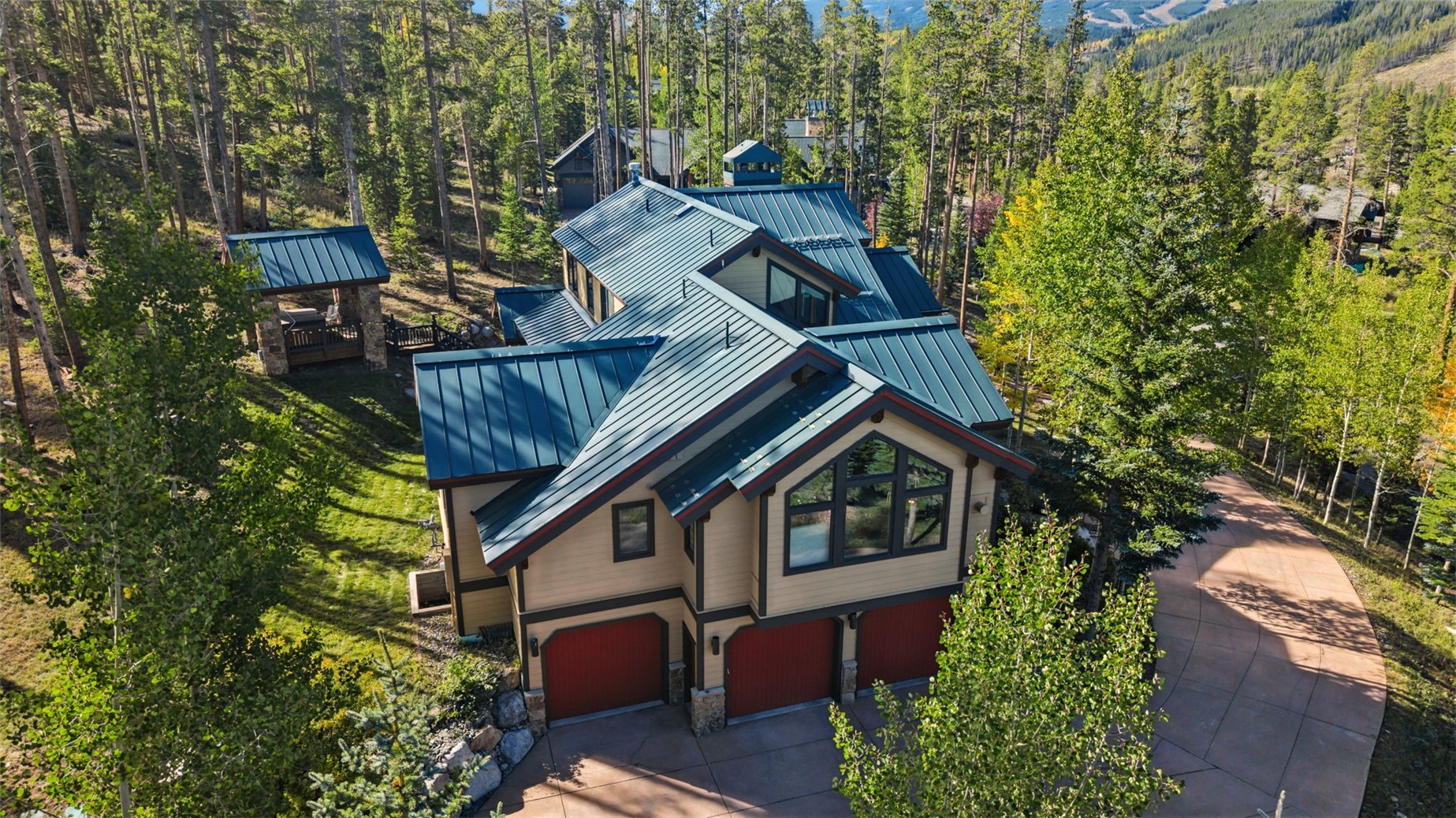 14 Fletcher COURT