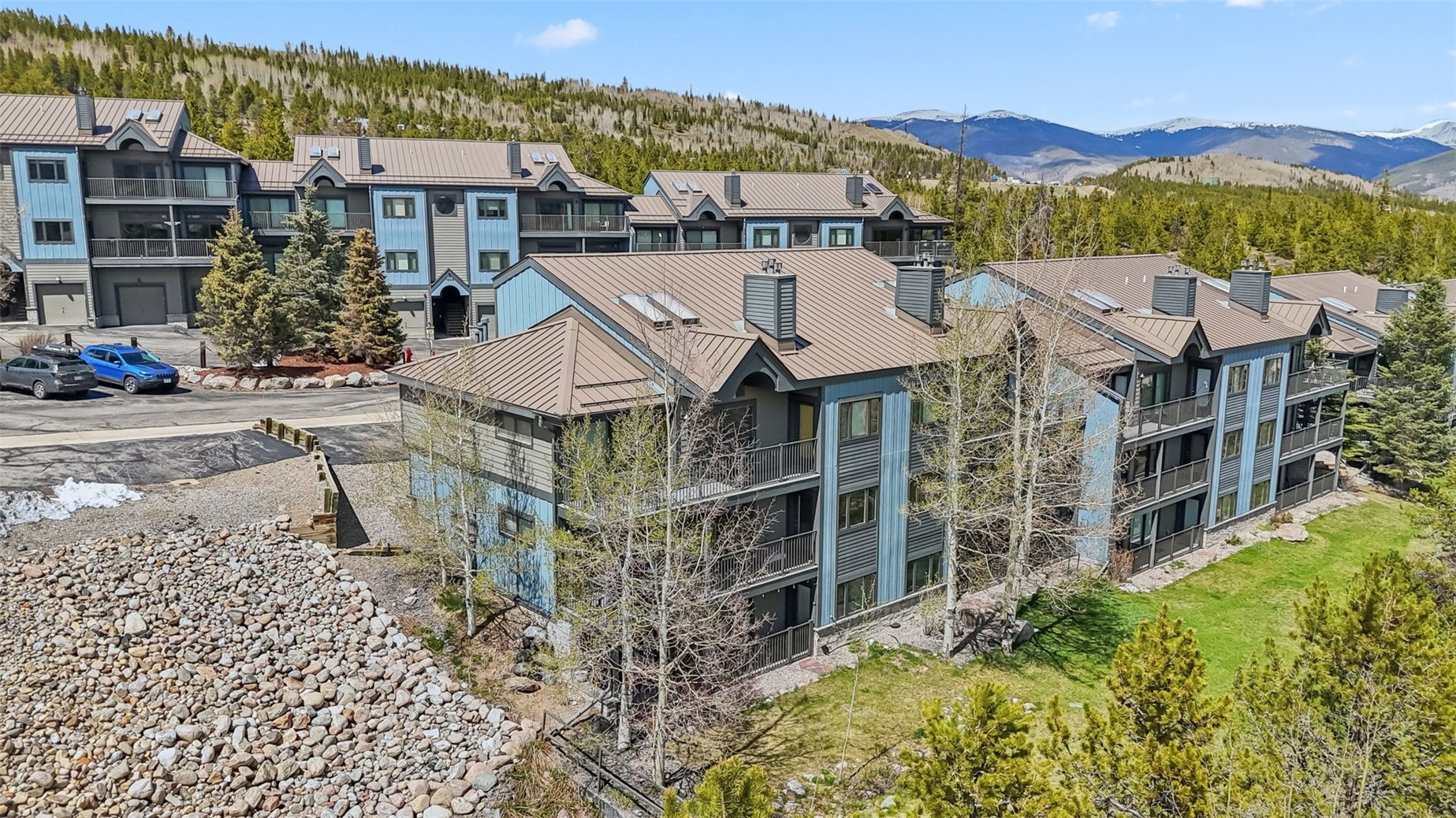 1620 Lakeview TERRACE 104B
