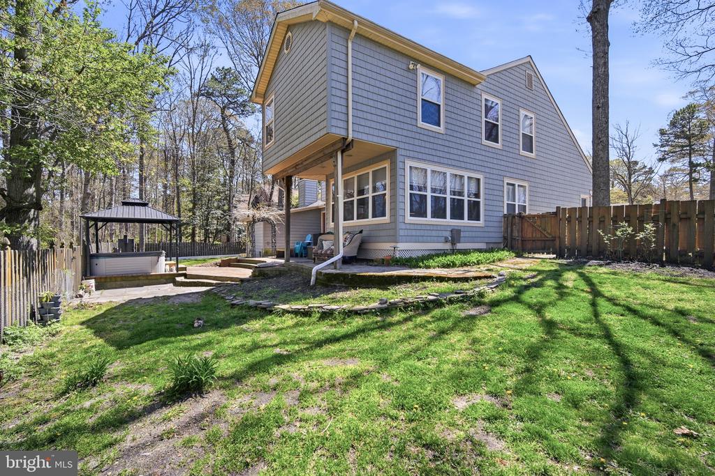 733 WHALERS COVE COURT