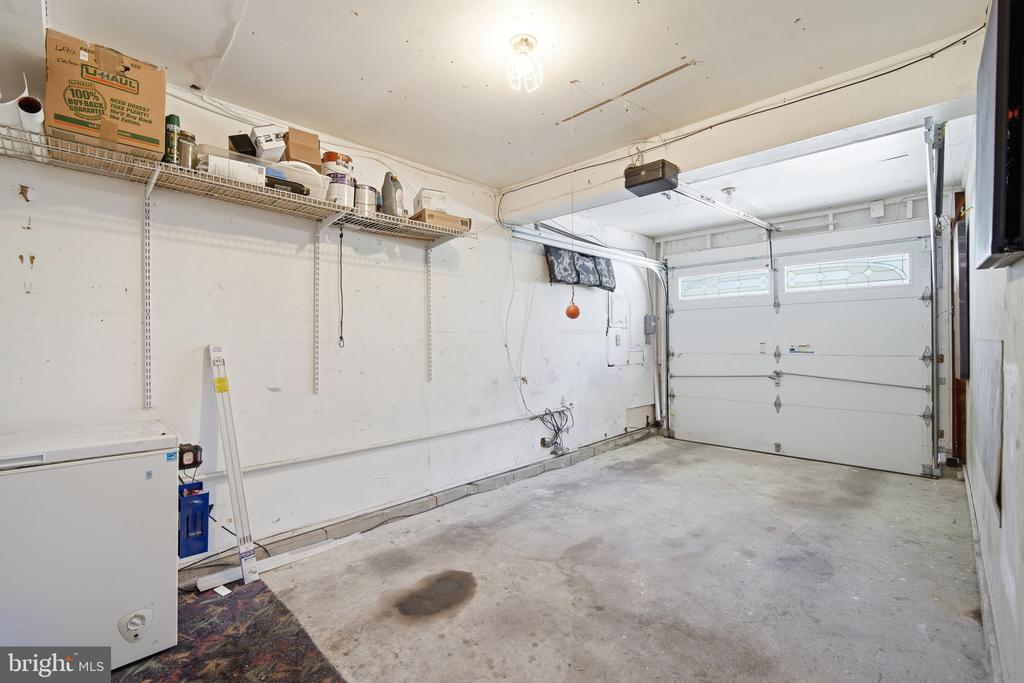 733 WHALERS COVE COURT