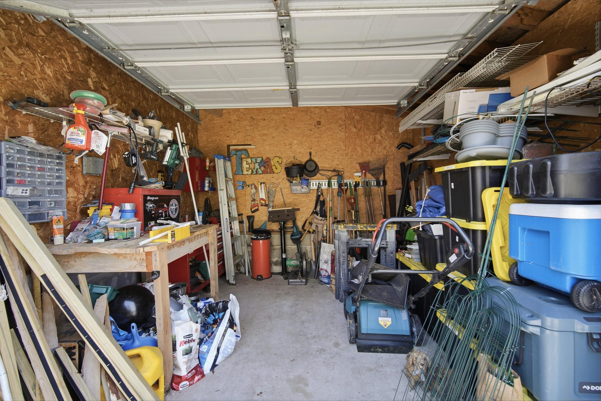 733 WHALERS COVE COURT