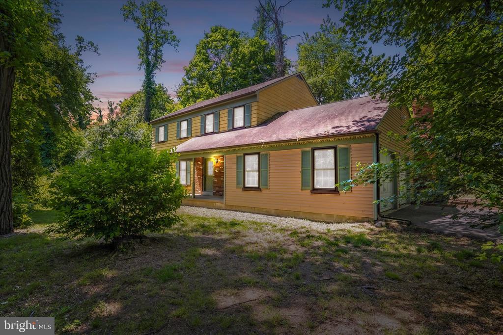 725 5TH STREET