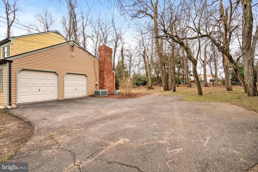 725 5TH STREET