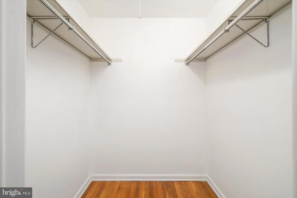 725 5TH STREET