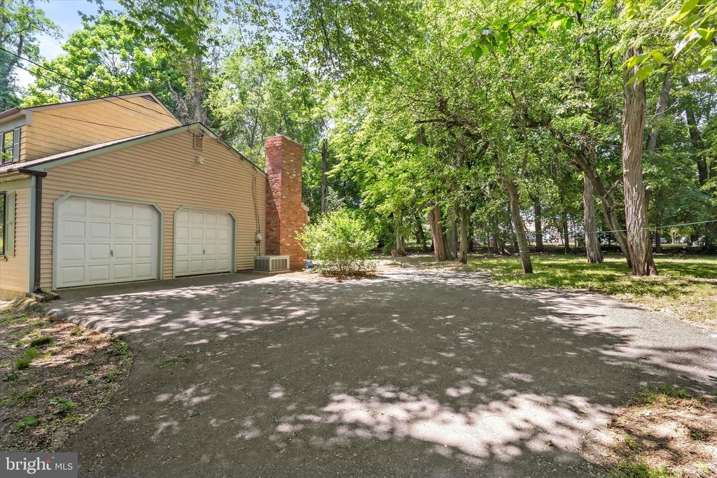 725 5TH STREET