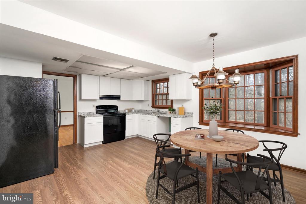 725 5TH STREET